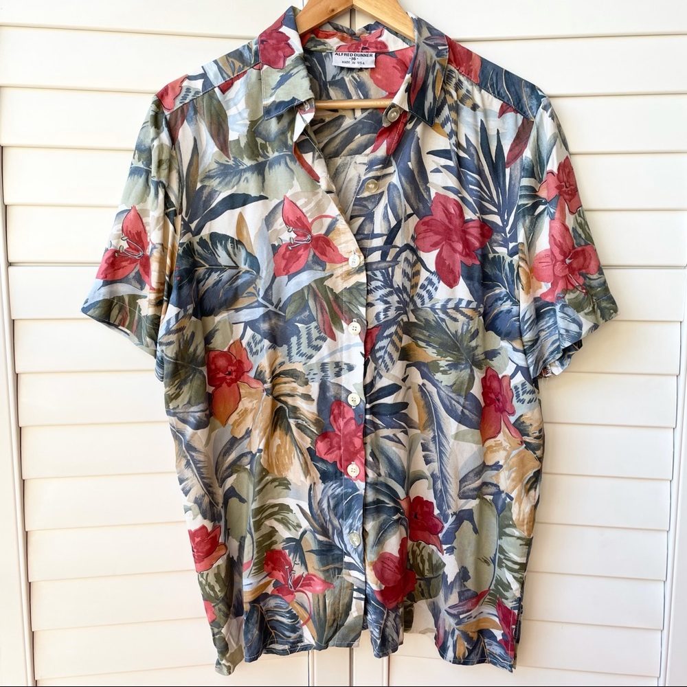 Button Down Collared Tropical Vintage Feel Short Sleeve Alfred Dunner Blouse